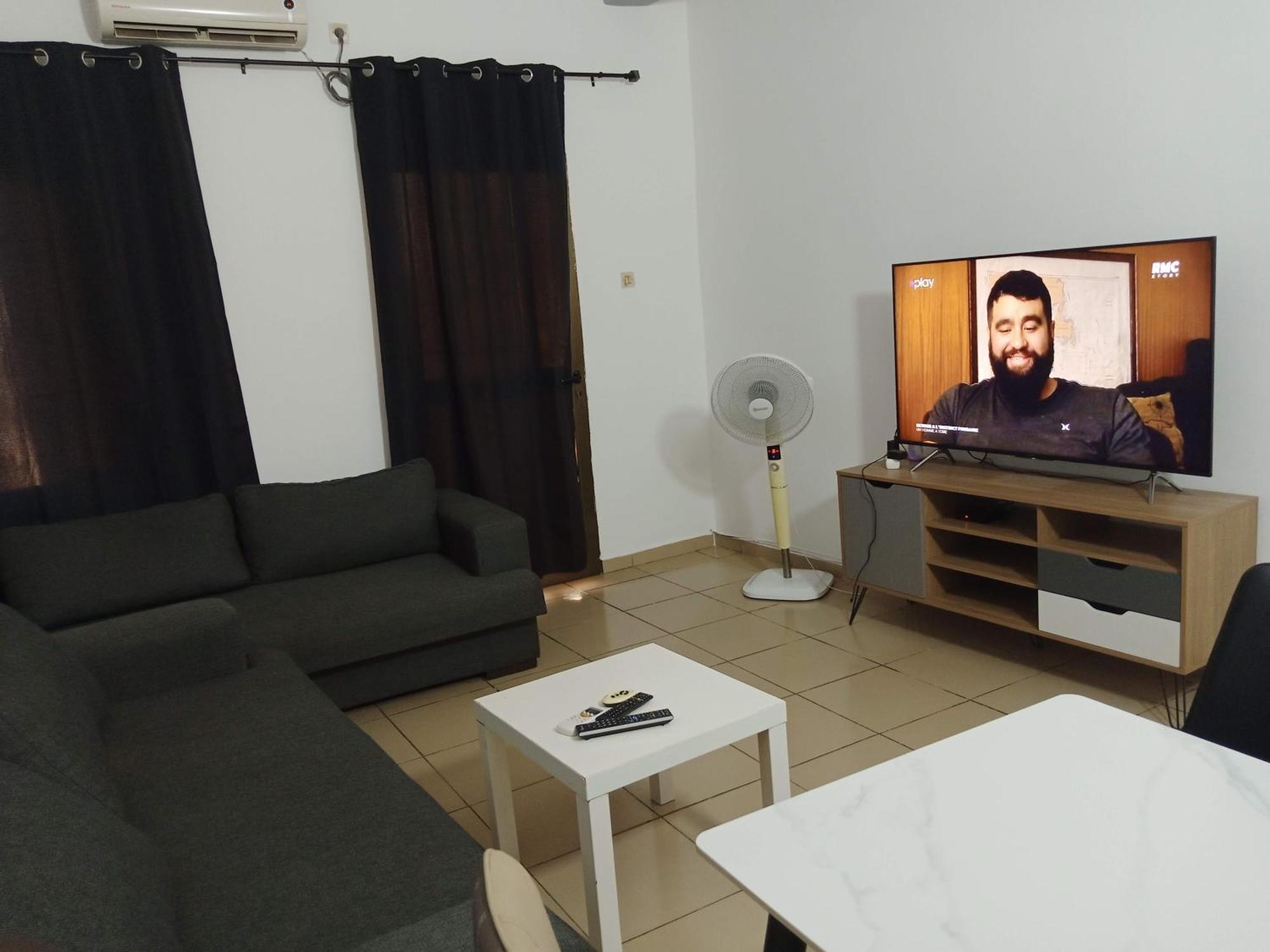 Appartamento Hebertogo Casablanca Lomé Esterno foto