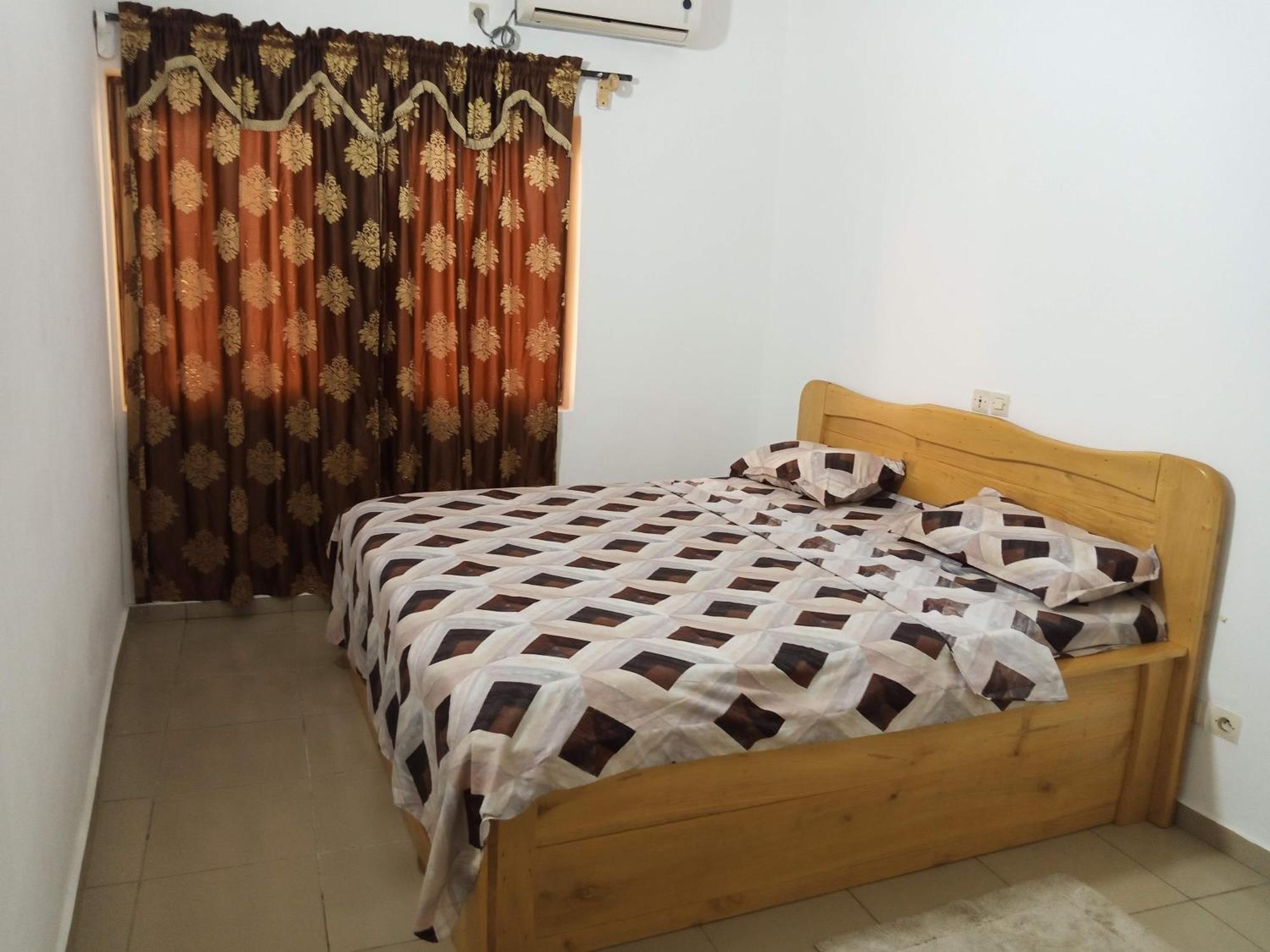 Appartamento Hebertogo Casablanca Lomé Esterno foto